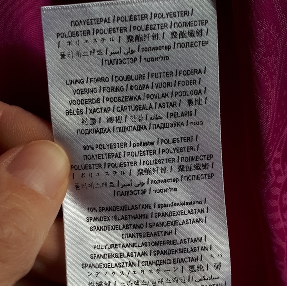 Guess Eco Paisley Hanna Wrap Dress in Electric Fuchsia. Size Medium. EUC. - Picture 13 of 14